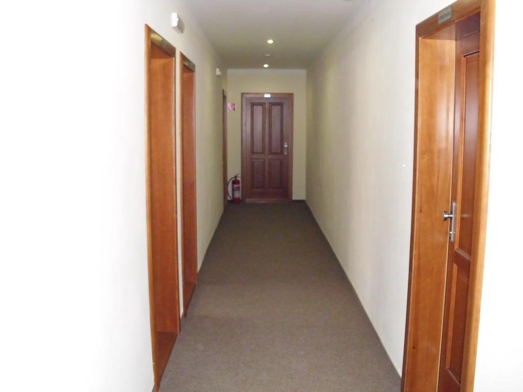 Guest House Mladosť Prešov Extérieur photo